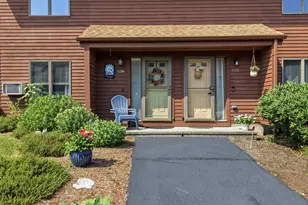 348 Boston Post Rd, Waterford, CT 06385 - Photo 2