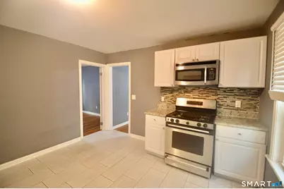 807 Brewster Street, Bridgeport, CT 06605 - Photo 2