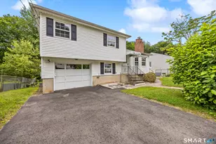 106 Townsend Ave, Waterbury, CT 06705 - Photo 34