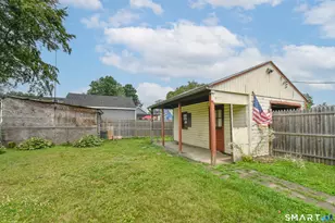39 Gary St, Bridgeport, CT 06610 - Photo 18