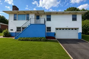 109 Hotchkiss St, Waterbury, CT 06704 - Photo 1