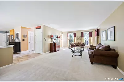 65 Trotters Lane, Southington, CT 06479 - Photo 8