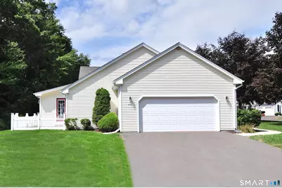 241 Kings Landing #241, Windsor, CT 06095 - Photo 4