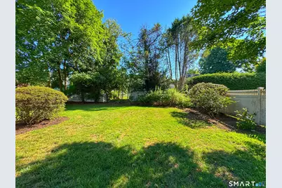 8 Muriel Street, Norwalk, CT 06851 - Photo 36