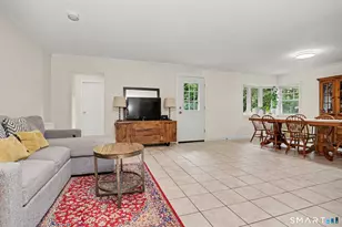 33 Pamlynn Rd, Stamford, CT 06905 - Photo 18