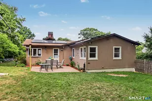 33 Pamlynn Rd, Stamford, CT 06905 - Photo 2
