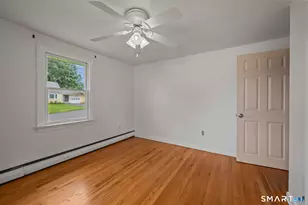 124 Hepworth St, Bristol, CT 06010 - Photo 26