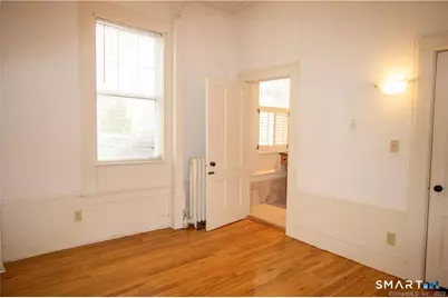 883 Montauk Avenue #2, New London, CT 06320 - Photo 10
