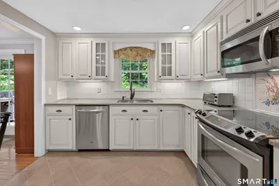123 Janeway Drive, Guilford, CT 06437 - Photo 12