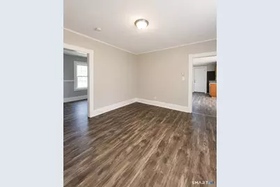 34 West Center Street #2E, Manchester, CT 06040 - Photo 6