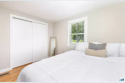 124 Grove Street, Windsor, CT 06095 - Photo 18