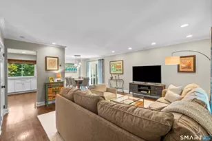 1169 Hope St, Stamford, CT 06907 - Photo 14