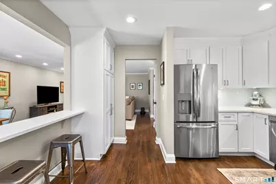 1169 Hope Street #C7, Stamford, CT 06907 - Photo 4