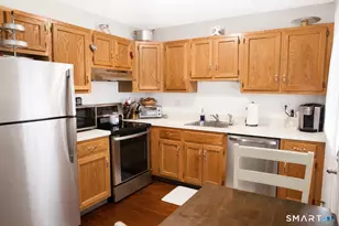 74 Glen Ridge Ct, New Milford, CT 06776 - Photo 6