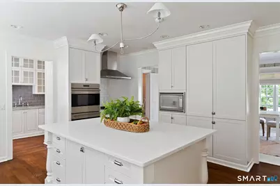 6 Clapboard Hill Road, Westport, CT 06880 - Photo 14