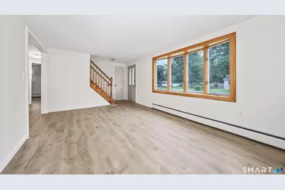 10 Post Road, Enfield, CT 06082 - Photo 4