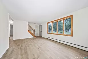 10 Post Rd, Enfield, CT 06082 - Photo 4