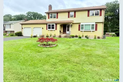46 Lincoln Way, Windsor, CT 06095 - Photo 2