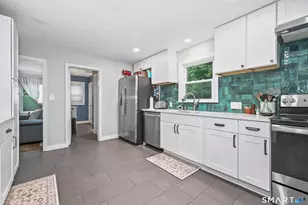 124 Blackberry Hill Rd, Beacon Falls, CT 06403 - Photo 2
