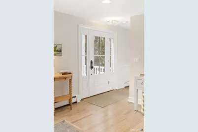 105 Rose Lane, Darien, CT 06820 - Photo 2