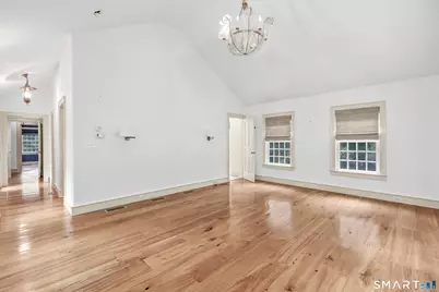 215 Cross Ridge Road, New Canaan, CT 06840 - Photo 18
