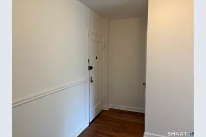 138 Woodside Green #2C, Stamford, CT 06905 - Photo 4
