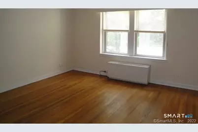 138 Woodside Green #2C, Stamford, CT 06905 - Photo 2