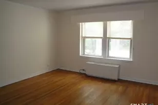 138 Woodside Green, Stamford, CT 06905 - Photo 2