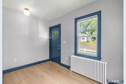 16 Saint Charles Avenue, Stamford, CT 06907 - Photo 4