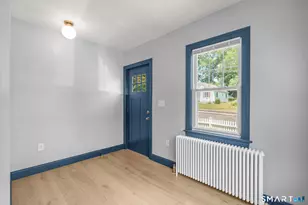 16 St Charles Ave, Stamford, CT 06907 - Photo 4