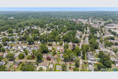 16 Saint Charles Avenue, Stamford, CT 06907 - Photo 30