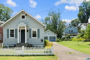 16 St Charles Ave, Stamford, CT 06907 - Photo 2