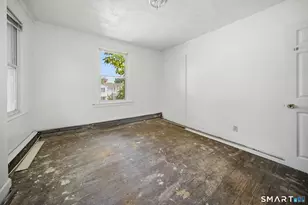 135 Capen St, Hartford, CT 06120 - Photo 16