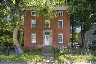 135 Capen St, Hartford, CT 06120 - Photo 1