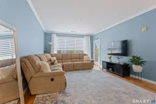 35 W Broad St, Stamford, CT 06902 - Photo 8
