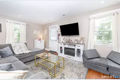11 Colver Street, New London, CT 06320 - Photo 20