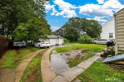 11 Colver Street, New London, CT 06320 - Photo 18