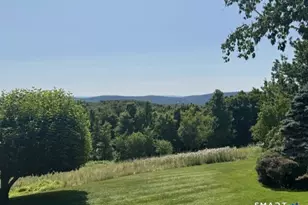 184 Westledge Rd, Simsbury, CT 06092 - Photo 4