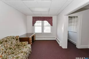 643 Burritt St, New Britain, CT 06053 - Photo 12