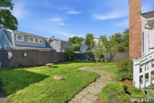 313 Old Post Rd, Fairfield, CT 06824 - Photo 6