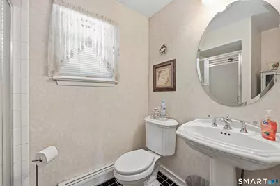 13 Paradise Court, New Fairfield, CT 06812 - Photo 20