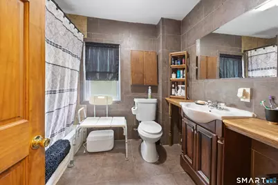 34 Wooster Avenue, Waterbury, CT 06708 - Photo 16