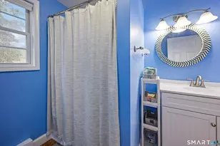 23 Rowe St, East Haven, CT 06512 - Photo 20