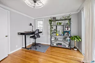 23 Rowe St, East Haven, CT 06512 - Photo 4
