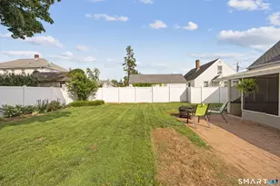 23 Rowe St, East Haven, CT 06512 - Photo 36