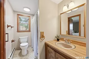 92 Penney Dr, East Hartford, CT 06108 - Photo 16