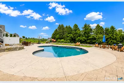 16 Bella Vista Drive, Watertown, CT 06795 - Photo 4