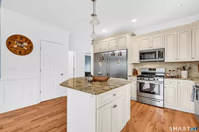16 Bella Vista Drive, Watertown, CT 06795 - Photo 18