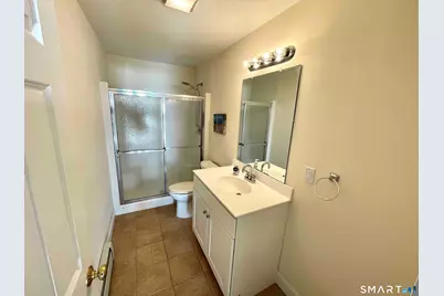 747 East Broadway, Milford, CT 06460 - Photo 14