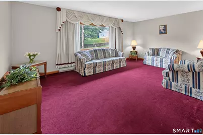 124 Judith Lane, Waterbury, CT 06704 - Photo 8